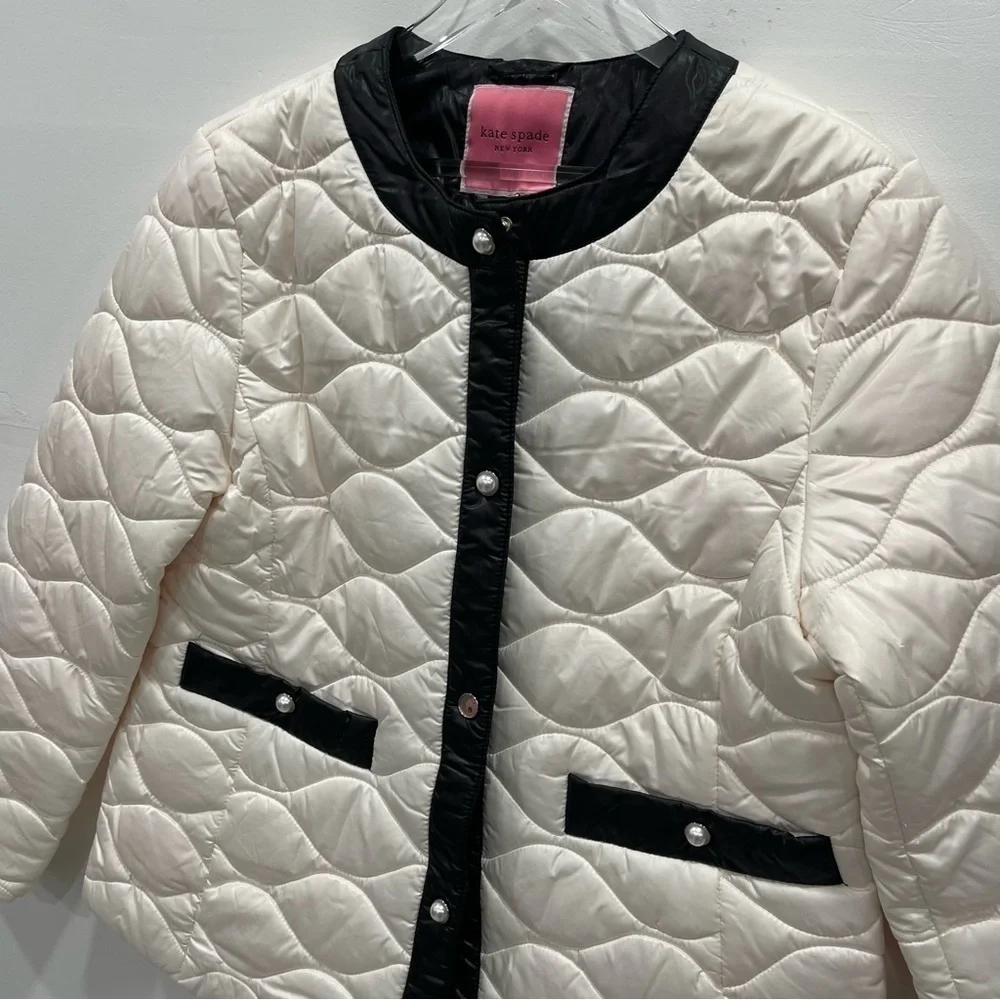 Kate Spade Horizontal Onion Quilted Crew Neck Long Sleeve Puffer Jacket Large